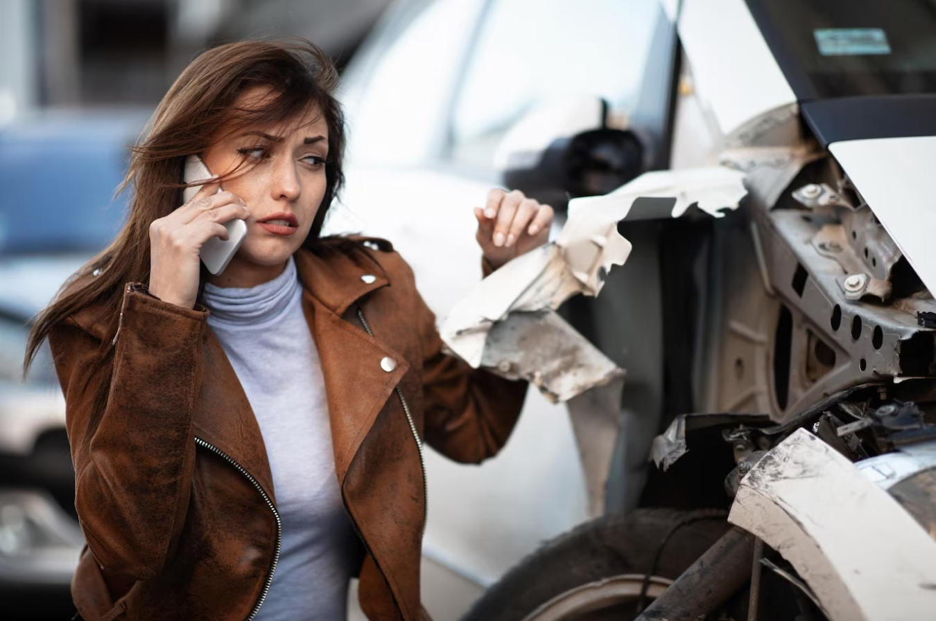Diferentes tipos de danos em carros alugados